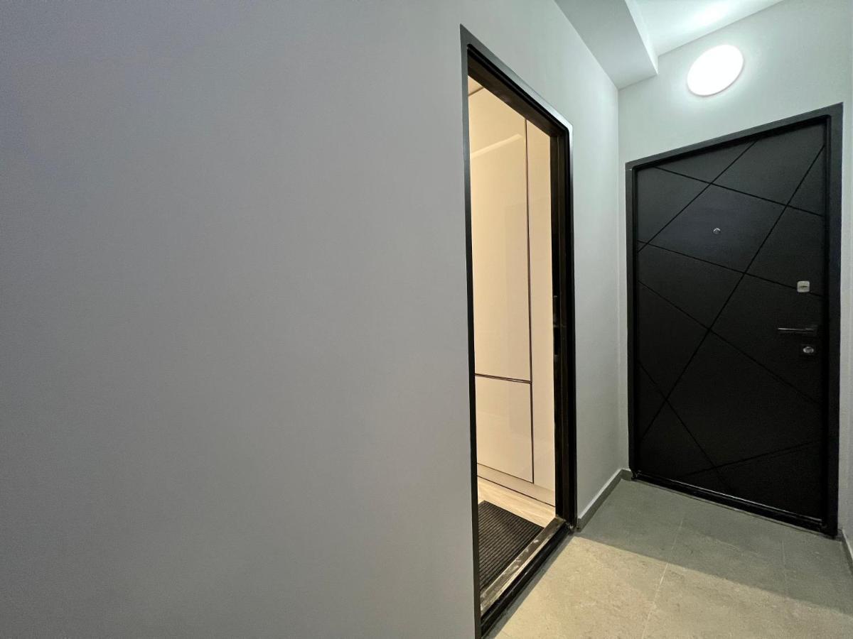 Cozy Apt 3 City Center Jerevan Buitenkant foto