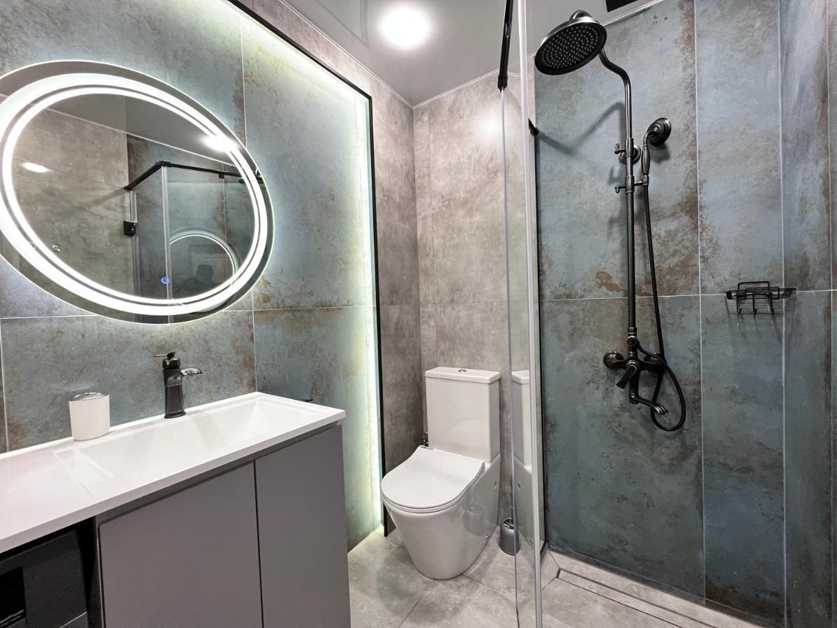 Cozy Apt 3 City Center Jerevan Buitenkant foto