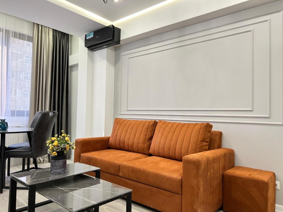 Cozy Apt 3 City Center Jerevan Buitenkant foto